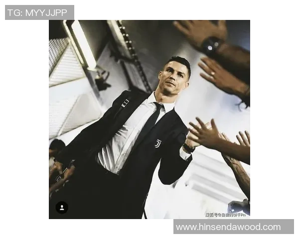 外国足球明星精彩带球瞬间集锦让你领略足球魅力与技巧的完美结合